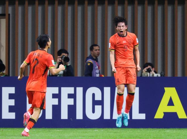 1764856363856070812.jpg (体育)(21)足球——U20亚洲杯:中国队胜卡塔尔队XxjpseC007037_20250213_PEPFN0A001.jpg