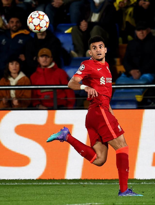 1651627895520022691.jpg FR3DWMLWUAMaOTp.jpg